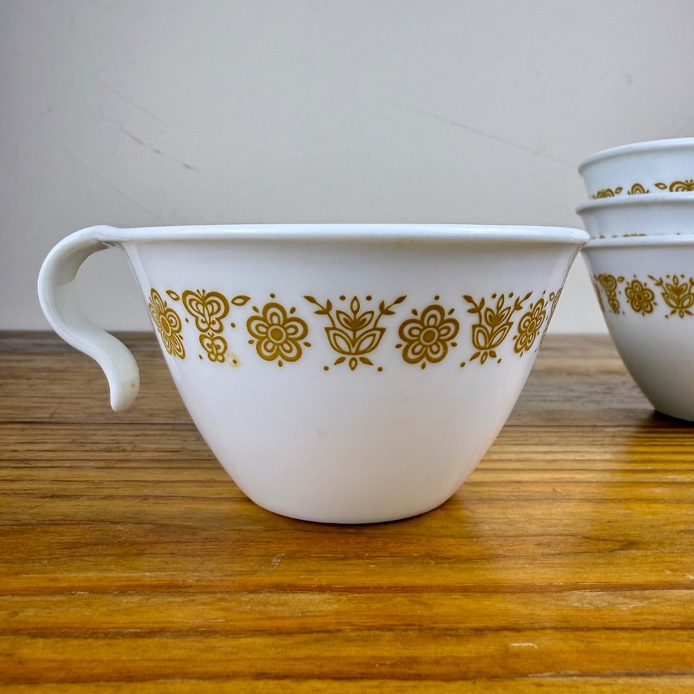 Vintage Pyrex Butterfly Gold Cups – Set of 4 | White Milk Glass - Picture 5 of 9